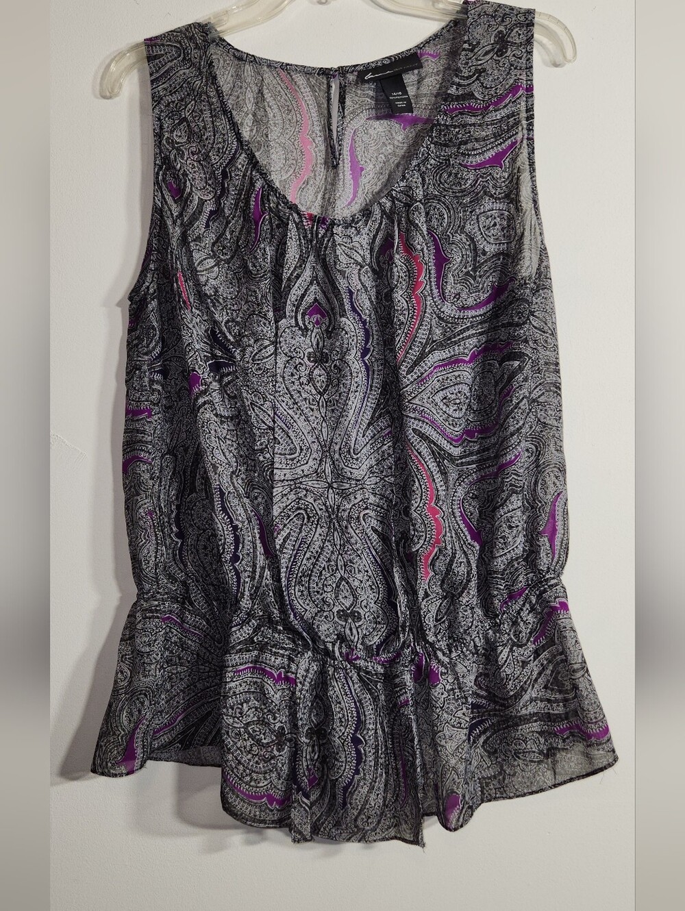 Lane Bryant 14/16 Sleeveless Sheer Paisley Blouse in Black, Gray & Purple